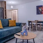 Apartman Mohost Urban Panoramic - Chic Overlooking The Mountains *