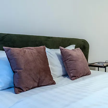 Mohost Urban Panoramic - Chic Overlooking The Mountains Appartamento