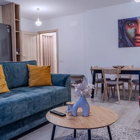 Апартаменты Mohost Urban Panoramic - Chic Overlooking The Mountains *