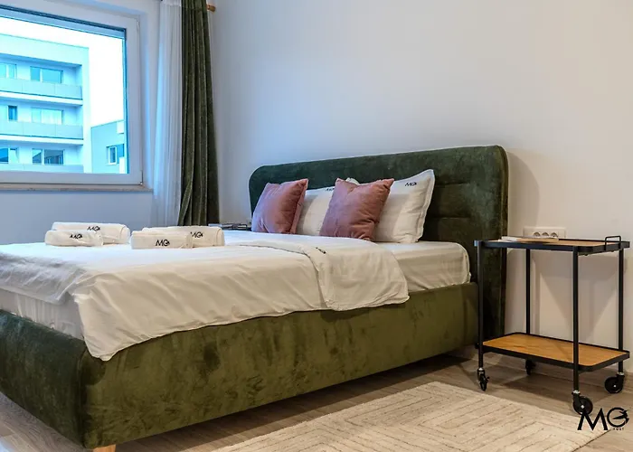 Mohost Urban - Chic Overlooking The Mountains * Брашов