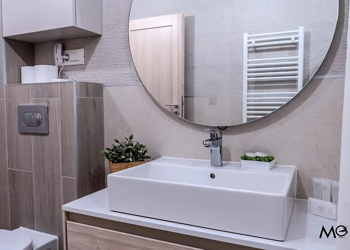 Mohost Urban - Chic Overlooking The Mountains * Брашов